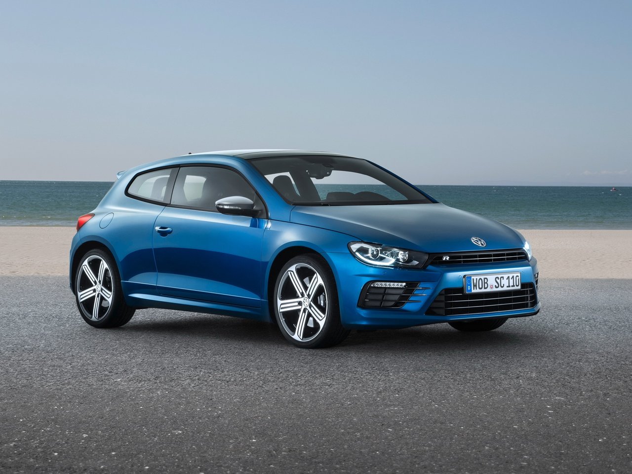 Расход газа двух комплектаций хэтчбека три двери Volkswagen Scirocco R. Разница стоимости заправки газом и бензином. Автономный пробег до и после установки ГБО.